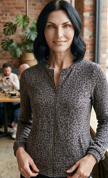 leopard suknja: Ženska jakna/džemper sa printom leopard šare - Model: lagana jakna na — 1