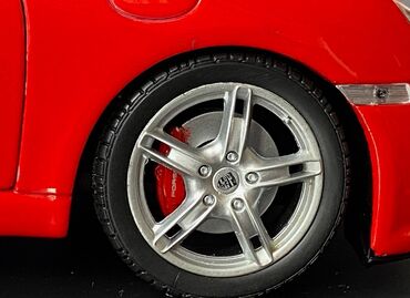 Avtomobil modelləri: Porsche, 2006 il, 1:18, Dəmir, Ödənişli çatdırılma — 12