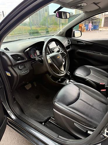 spark 7: Chevrolet Spark: 2018 г., 1 л, Автомат, Бензин, Хэтчбэк — 10