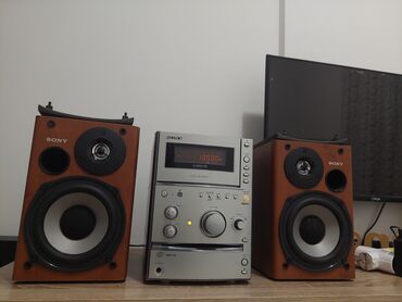 daljinski d3 mini: Muzička linija Sony HCD CPX11. veoma kvalitetna linija