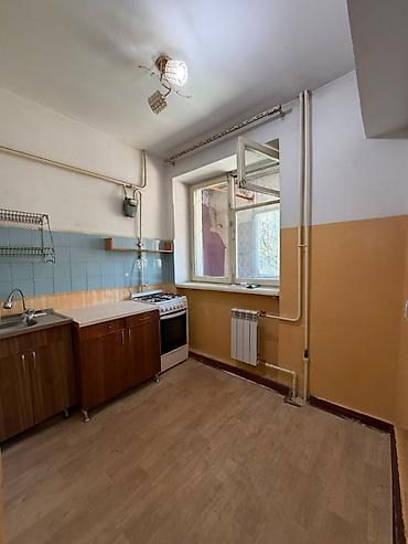 индив: 1 комната, 31 м², Вечерка Индивидуалка, 2 этаж, Требуется ремонт — 1