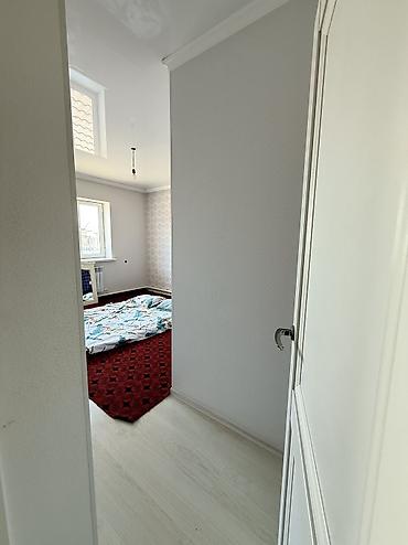 Продажа коттеджей и домов: 6 комнат, 174 м², 4 соток, Бишкек, Риэлтор at lalafo.kg — 12 Продажа коттеджей и домов: 6 комнат, 174 м², 4 соток, Бишкек, Риэлтор — 12