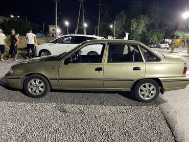 обмен на авто с доплатой: Daewoo Nexia: 2006 г., 1.6 л, Механика, Бензин, Седан