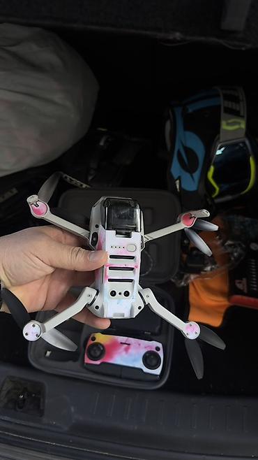 скупка дронов dji: Квадрокоптер DJI Mini (линейка Mini) с индивидуальным ярким виниловым — 2