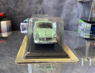 Avtomobil modelləri: Kolleksiya ücün avtomobil modeli Moskvic 423N 1958 altaya — 3