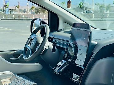 byd e2 2025: Hyundai Staria: 2021 г., 3.5 л, Автомат, Газ, Минивэн — 9