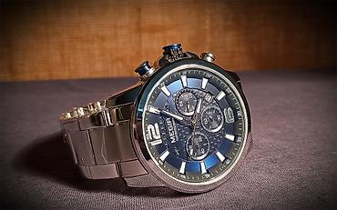 Ručni satovi: Nov ručni sat od nerdjajućeg čelika. Ima funkcionalne hronografe — 1