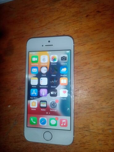 Apple iPhone: Apple iPhone iPhone SE — 13