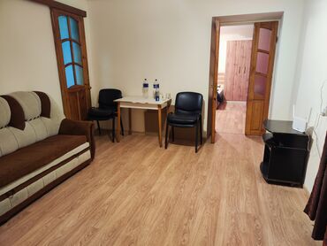 Uzunmüddətli kirayə mənzillər: 2 otaq + 1 kiçik otaq,3/1-i,h/t, ayrı girişi olan bina evi ailəyə -da lalafo.az — 8 Uzunmüddətli kirayə mənzillər: 2 otaq + 1 kiçik otaq,3/1-i,h/t, ayrı girişi olan bina evi ailəyə — 8