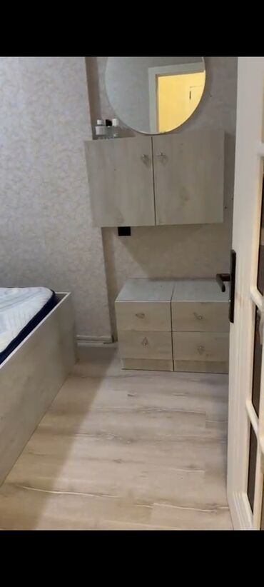 Uzunmüddətli kirayə mənzillər: Kirayə verilir Sumqayıt baxça şəhər 7 mərtəbə binanın 3 cü mərtəbəsi -da lalafo.az — 12 Uzunmüddətli kirayə mənzillər: Kirayə verilir Sumqayıt baxça şəhər 7 mərtəbə binanın 3 cü mərtəbəsi — 12