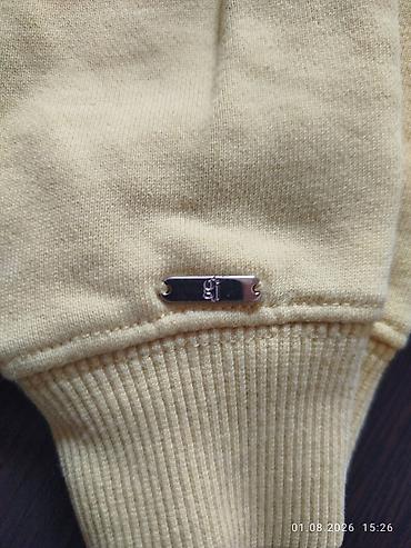 очки желтые: Женский свитшот LoungeWear, размер XL. Модель выполнена в нежном — 1