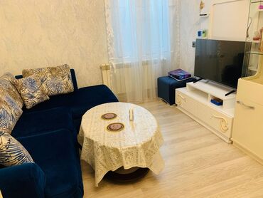 Həyət evləri və villaların satışı: M.Ə. Rəsulzadə qəs. 3 otaqlı, 120 kv. m, Kredit yoxdur, Yeni təmirli — 2