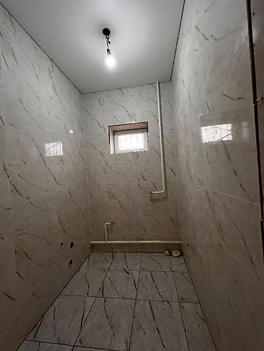 Продажа коттеджей и домов: Уй сатылат!!! Адрес Шамалды-Сай шаары, улица Ажыканов-88. Участок 10 — 13