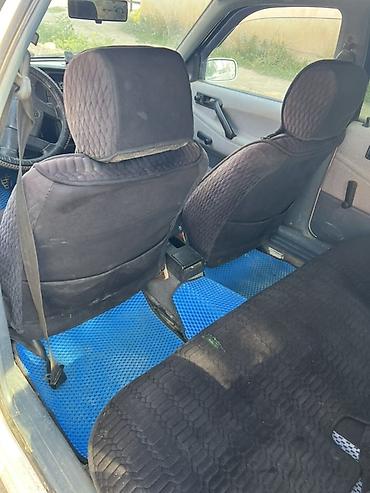 ford mondeo 2003: Volkswagen Passat: 1990 г., 1.8 л, Механика, Бензин, Седан — 4