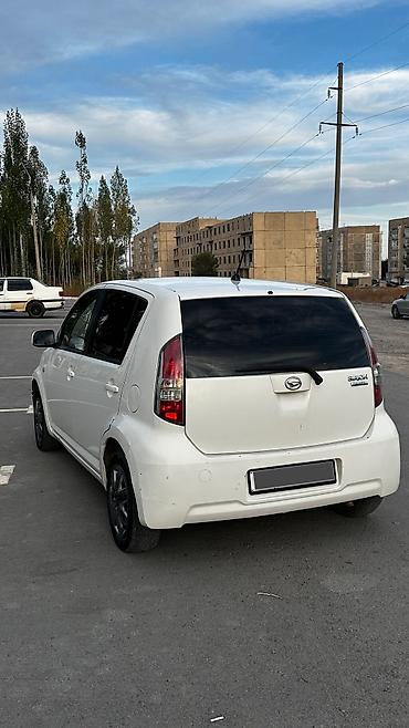 Toyota: Toyota Passo: 2009 г., 1 л, Механика, Бензин, Хэтчбэк — 5