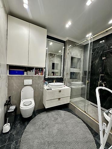 Продажа коттеджей и домов: 6 комнат и более, 244 м², 4 соток, Бишкек, ул. Тоголок Молдо / Куренкеева Агентство недвижимости at lalafo.kg — 16 Продажа коттеджей и домов: 6 комнат и более, 244 м², 4 соток, Бишкек, ул. Тоголок Молдо / Куренкеева Агентство недвижимости — 16