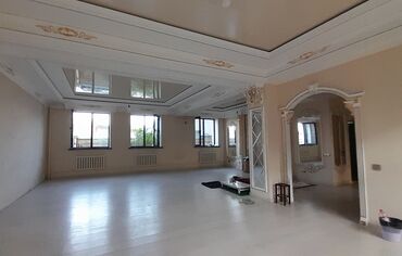 помещение аренду: 850 м², 15 комнат, Бассейн, Подвал, погреб, Забор, огорожен