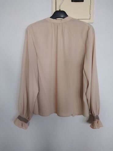 Köynək və bluzalar: 38 razmer koftalar biri 10manat -da lalafo.az — 4 Köynək və bluzalar: 38 razmer koftalar biri 10manat — 4