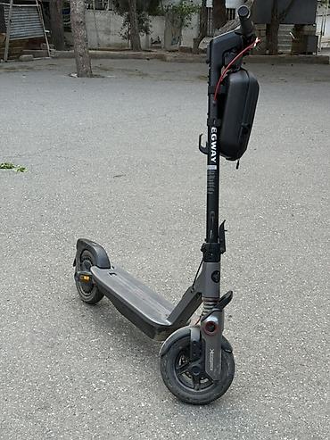 ninebot e2 pro: Salam skuterin modeli ninebot F 3 modelidir idyal vəziyyətdədir hec — 2