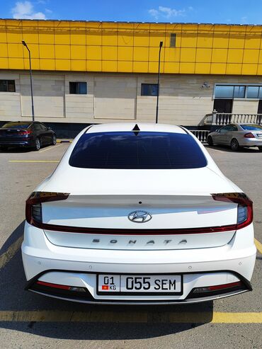 Hyundai: Hyundai Sonata: 2019 г., 2 л, Автомат, Газ, Седан — 3