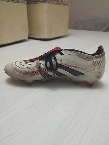 коллекционные монеты: Футбольные бутсы Adidas Predator (FG) - Серия Predator с фирменным — 2
