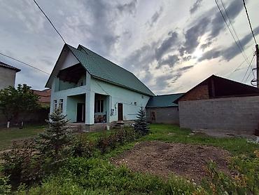 су дача: Продаётся просторный жилой дом с приусадебным участком. - Двухэтажный — 1