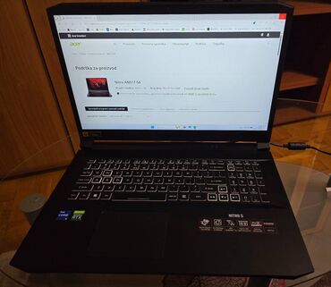 acer 5750: Intel Core i5, 16 GB OZU, 17.3 "