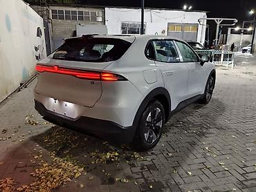 Changan: Changan Alsvin: 2026 г., 0.1 л, Типтроник, Электромобиль, Внедорожник — 5