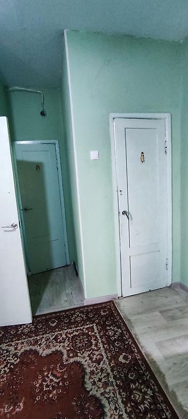 Продажа коттеджей и домов: Продаётся 3-х комнатный дом частично с ремонтом. Дом просторный — 6