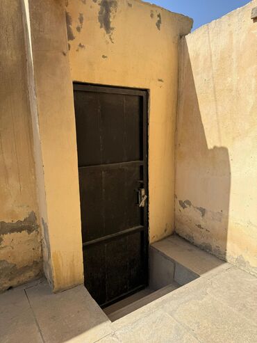 Həyət evləri və villaların satışı: Bakıxanov qəs. 5 otaqlı, 110 kv. m, Kredit yoxdur, Orta təmir — 2