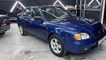 Suzuki Baleno: 2000 г., 1.6 л, Механика, Бензин, Седан