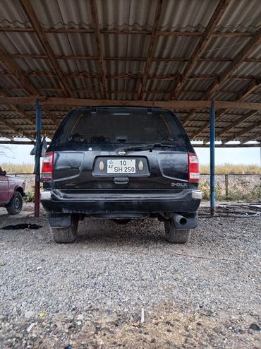 Nissan: Nissan Pathfinder: 3.2 l | 1998 il Ofrouder/SUV — 2