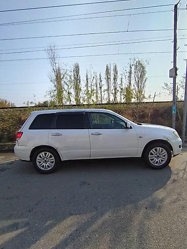 avtokran satisi: Mitsubishi Outlander: 2.4 l | 2001 il 390000 km Krossover — 1