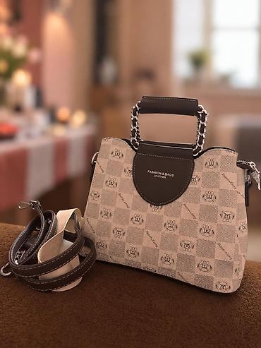 👜 2-ci əl çanta satılır 🤎 ✨ Çox az istifadə olunublar, səliqəli lalafo.az -da 👜 2-ci əl çanta satılır 🤎 ✨ Çox az istifadə olunublar, səliqəli