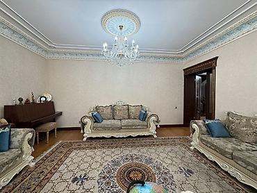 Продажа коттеджей и домов: 📍ул.Атбашинская 🔘4-комнаты 🔘3 этажа 🔘451м² Продается роскошный — 3