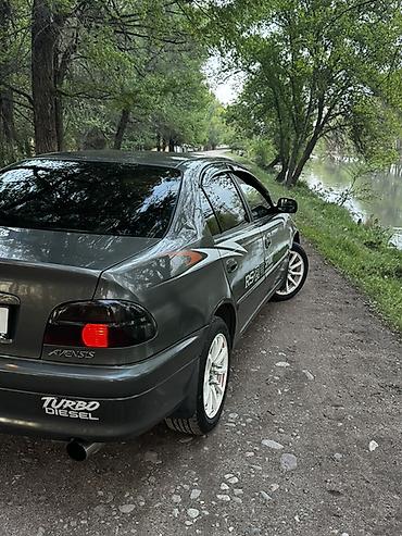 892 2: Toyota Avensis: 2003 г., 2 л, Механика, Дизель, Седан — 1