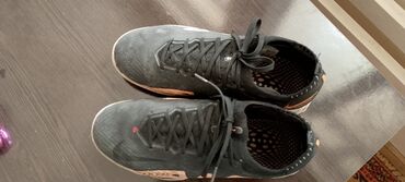 борцовки asics tiger: Мужские кроссовки, 39, Nike, Б/у, цвет - Черный, Самовывоз