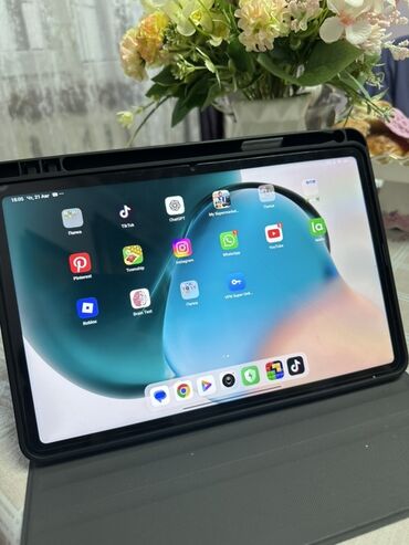 интерактивная доска цена в бишкеке: Планшет, Xiaomi, память 256 ГБ, 10" - 11", Wi-Fi, Б/у, Классический цвет - Голубой