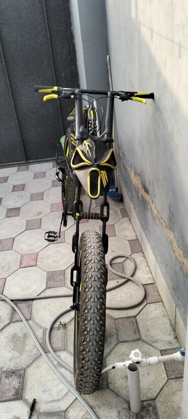 Şəhər velosipedləri: 2 Velosiped cəmi 800 azn.İster elektrik,ister benzin motor qoyub süre — 11