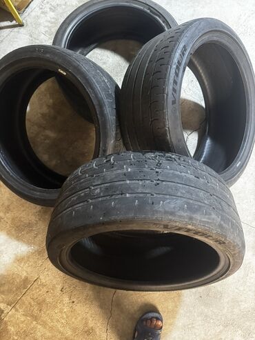 bbs disk teker: Б/у Шина 235 / 40 / R 19