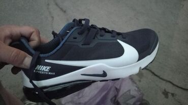 Кроссовки и спортивная обувь: Кроссовки Nike R Presto Max,размер 39