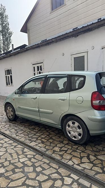 авто вит: Honda Jazz: 2002 г., 1.4 л, Механика, Бензин, Хэтчбэк — 4