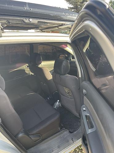 маленькая япония: Toyota WISH: 2003 г., 1.8 л, Автомат, Бензин, Универсал — 4