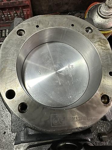 Ремонт промышленного оборудования: Ремонт грузовых Пневмо компрессоров на различных производителей на — 12