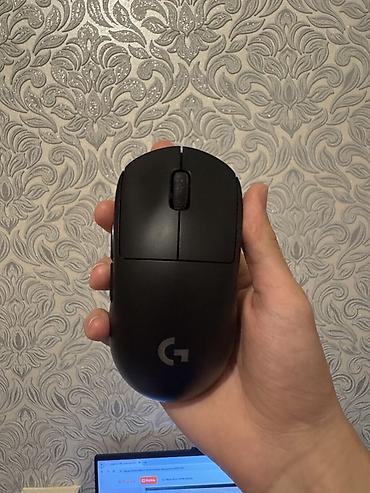 ikinci el 14 pro max: Logitech G PRO Wirelles simsiz gaming mouse Yığcam və minimal dizayna — 1