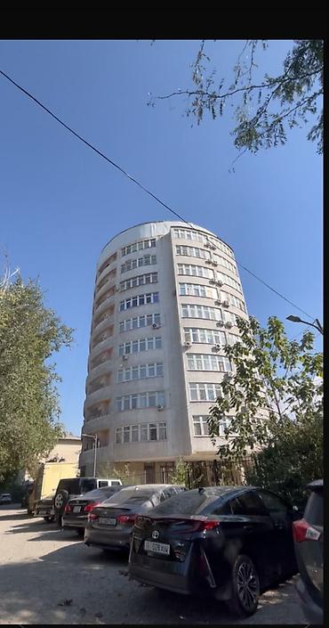 сдаю парикммахерскую: 3 комнаты, 125 м², Азия Молл Индивидуалка, 3 этаж, Евроремонт — 1