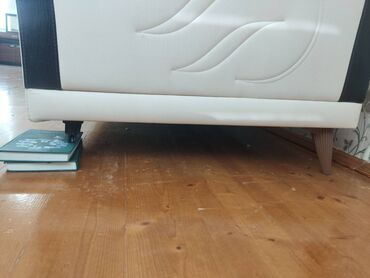 Divan və kreslo dəstləri: 2 ədəd divan və 2 ədəd kreslo mövcuddur. Ölçüləri aşağıdakı kimidir — 7