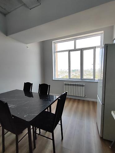 kant flat: 2 комнаты, 76 м², 17 этаж — 8