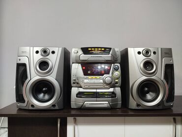 Продаю недорого Panasonic Twin Woofer музыкальный центр есть и другие