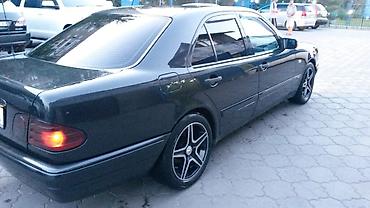 матор мерс 210: Mercedes-Benz E-Class: 1995 г., 2.3 л, Седан — 1
